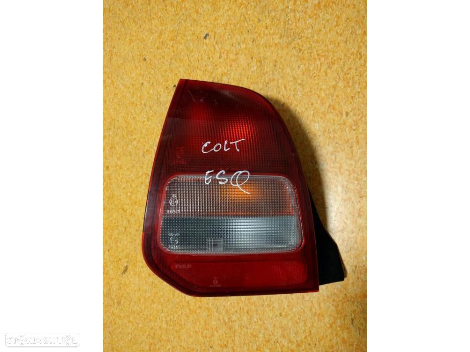 farolim farol tras esquerdo mitsubishi colt 1997 a 1998 - 1