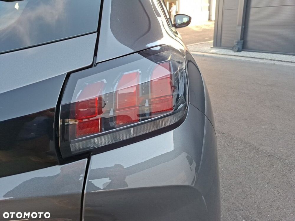 Peugeot 208 1.2 PureTech Active Pack S&S EAT8 - 14