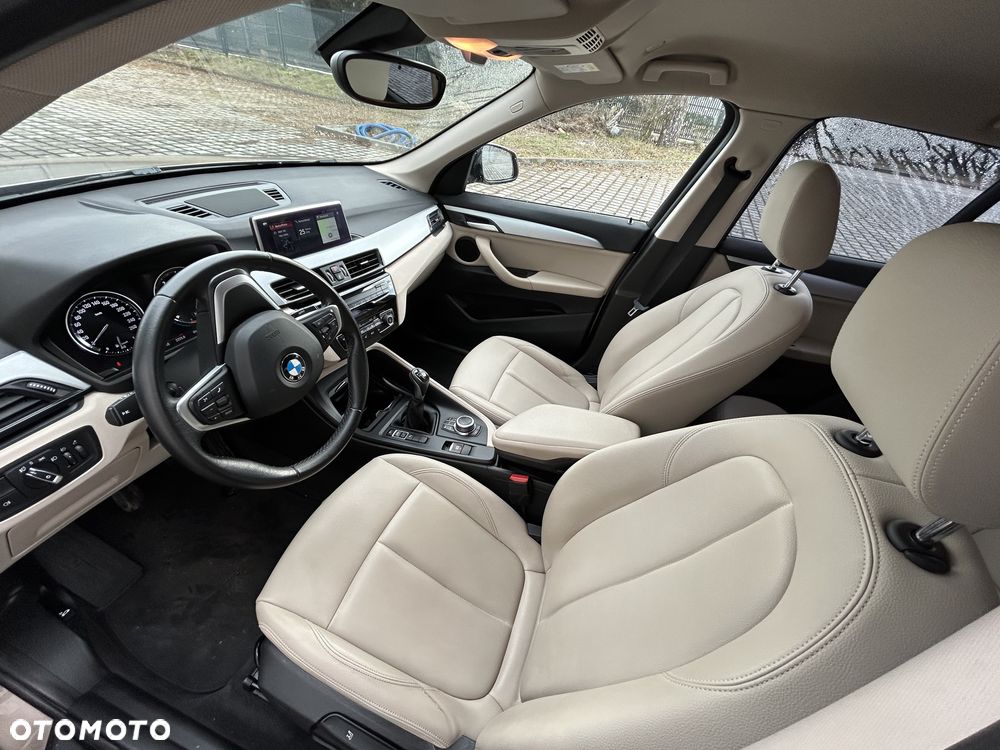 BMW X1 sDrive16d Advantage - 14