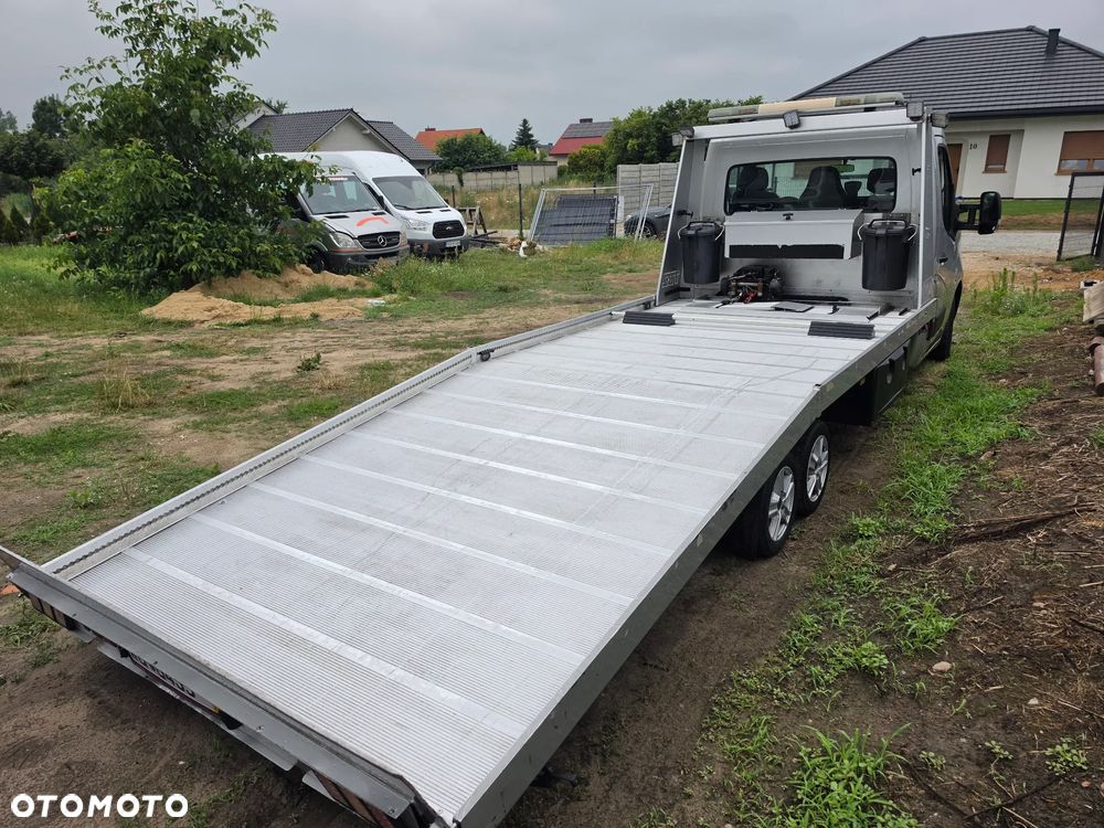 Nissan Nv400 - 8