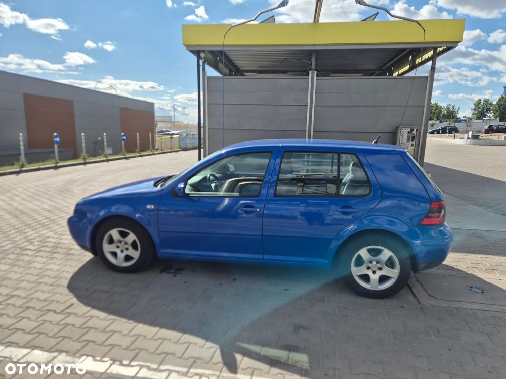 Volkswagen Golf 1.4 Basis - 4