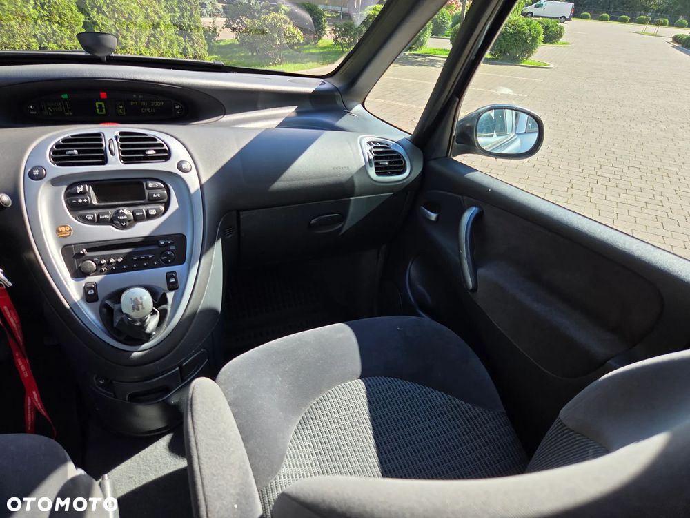 Citroën Xsara Picasso 1.6 HDI Exclusive - 6