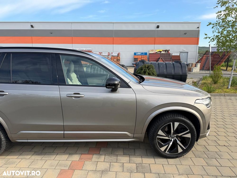 Volvo XC 90 - 10