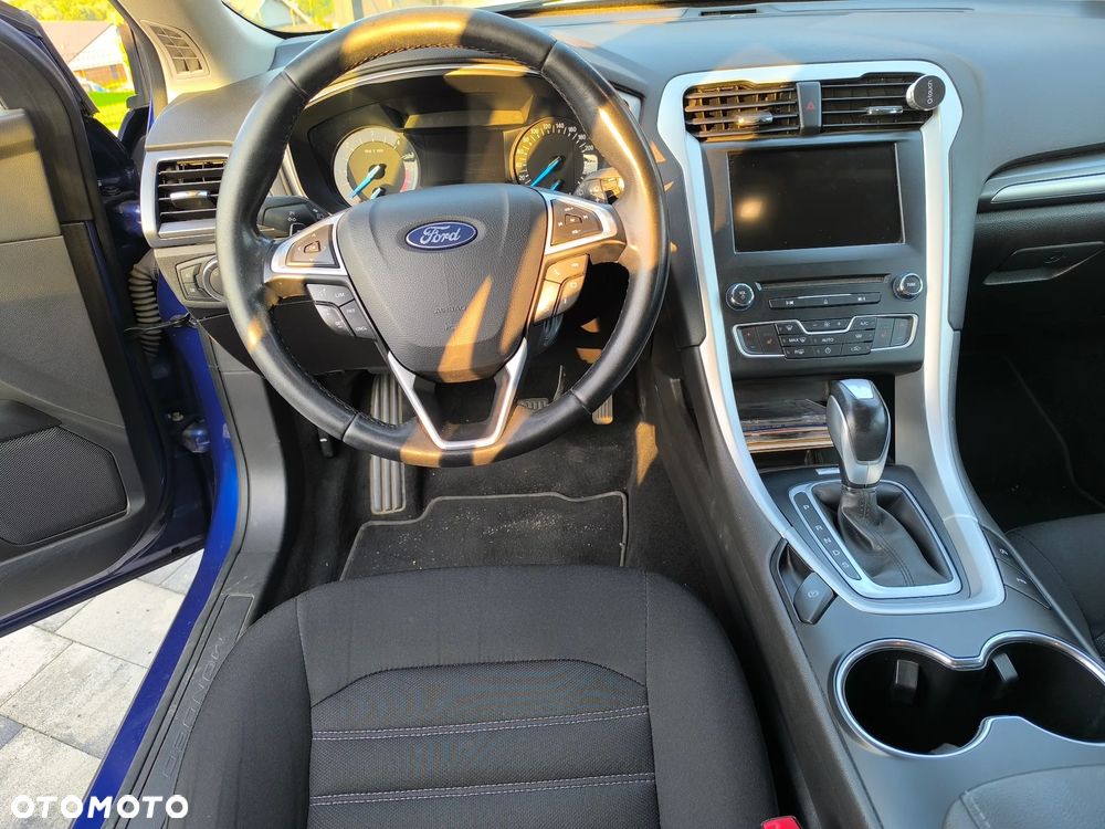 Ford Mondeo 2.0 TDCi Titanium PowerShift - 9