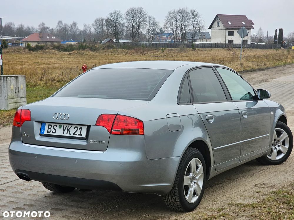 Audi A4 Limousine 2.0 TDI DPF - 24
