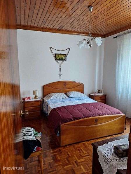 Moradia ampla em Castelo Branco - Faial - Grande imagem: 3/12