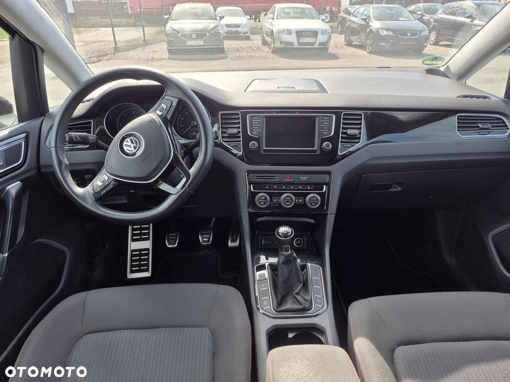 Volkswagen Golf Sportsvan - 8