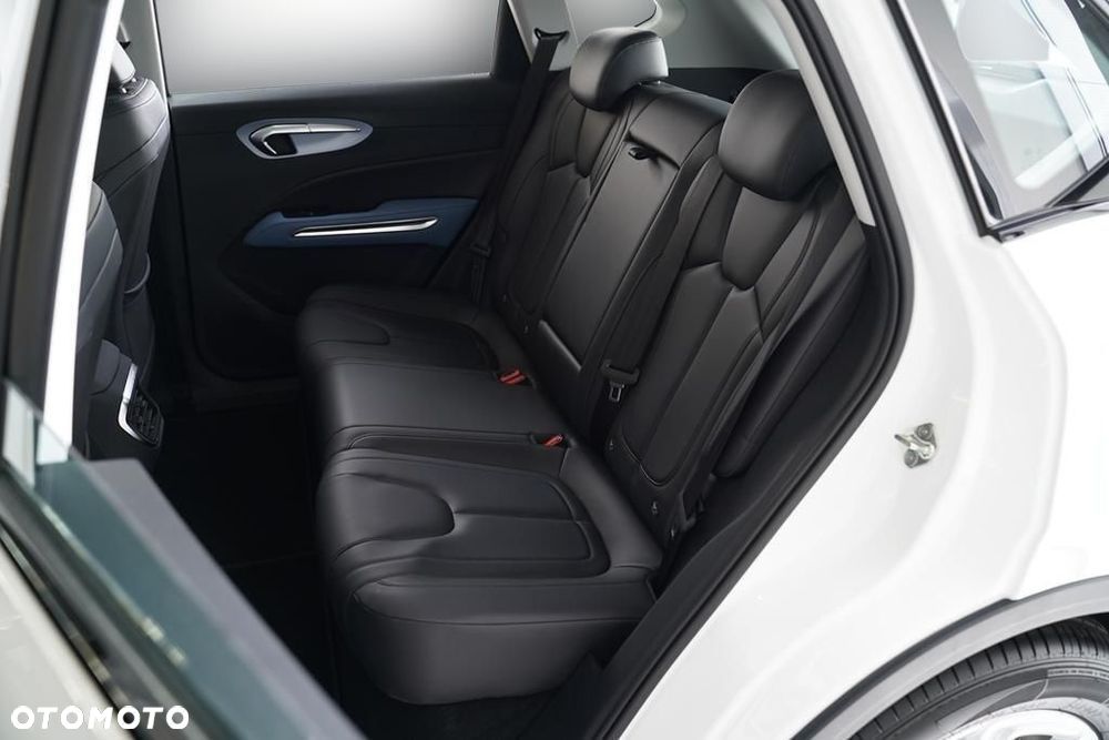 Bestune T90 1.5T Business DCT - 9