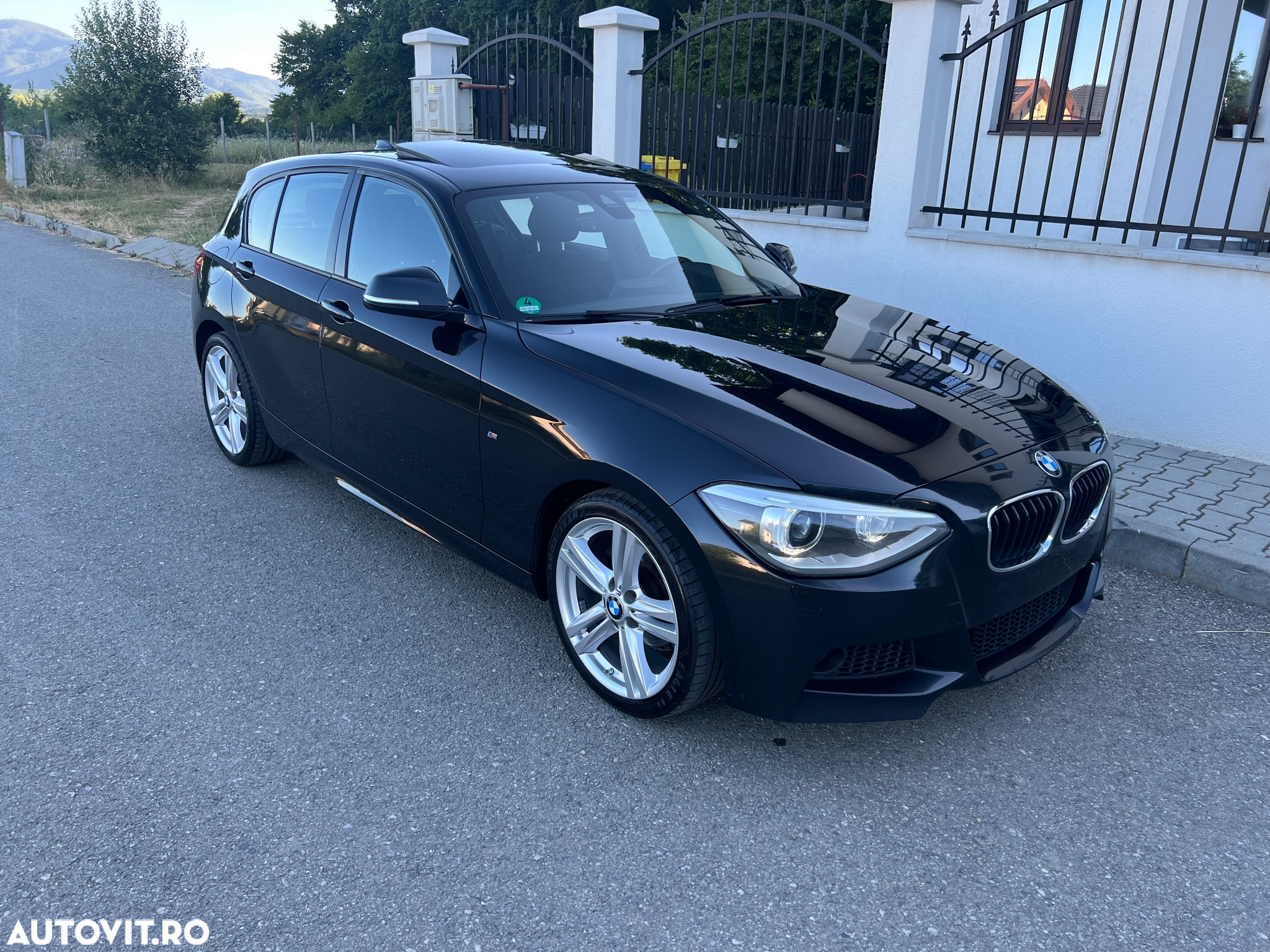 BMW Seria 1 118d Sport Line - 3