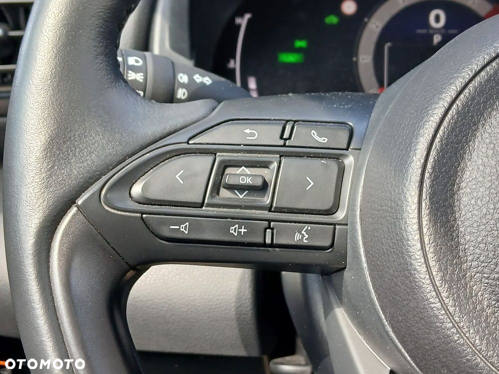 Toyota Yaris Hybrid 1.5 Style - 27