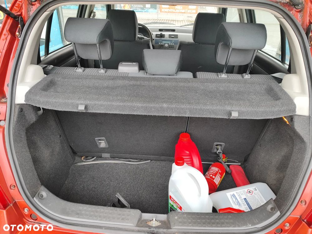 Suzuki Swift 1.3 GC (klm) - 4