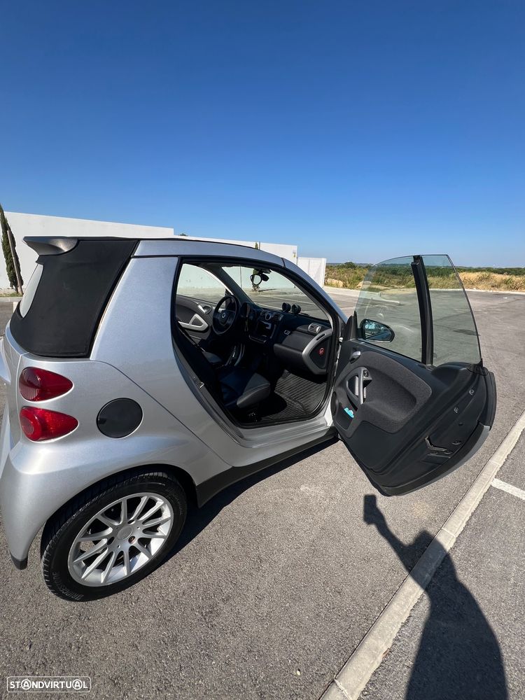 Smart Fortwo Cabrio - 11