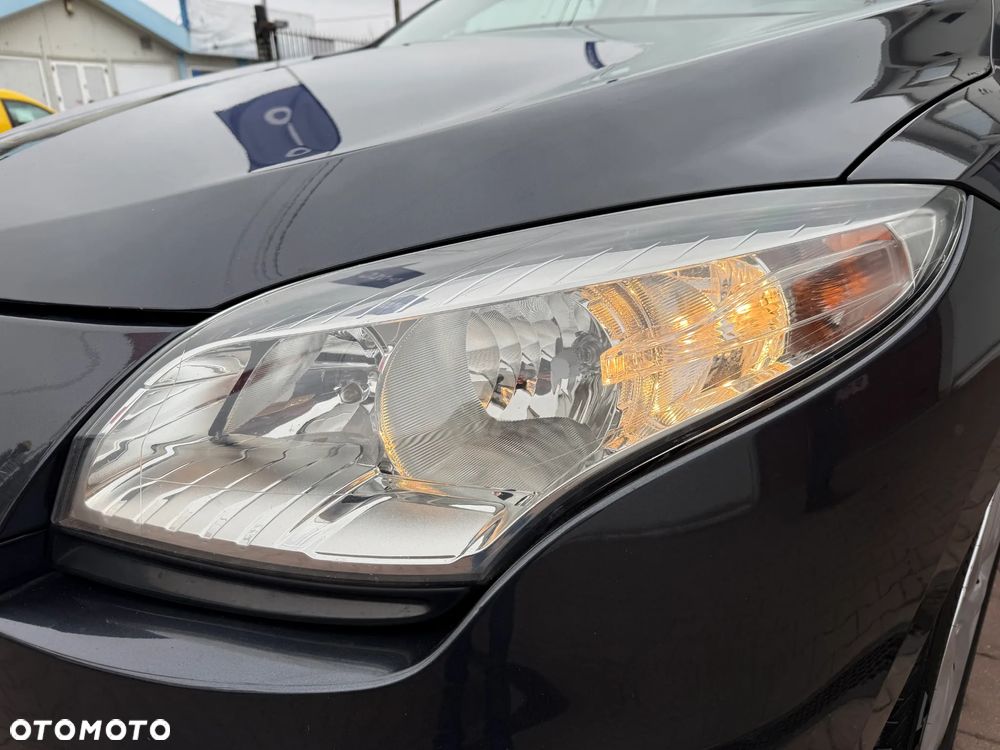 Renault Megane 1.6 16V 100 Expression - 33