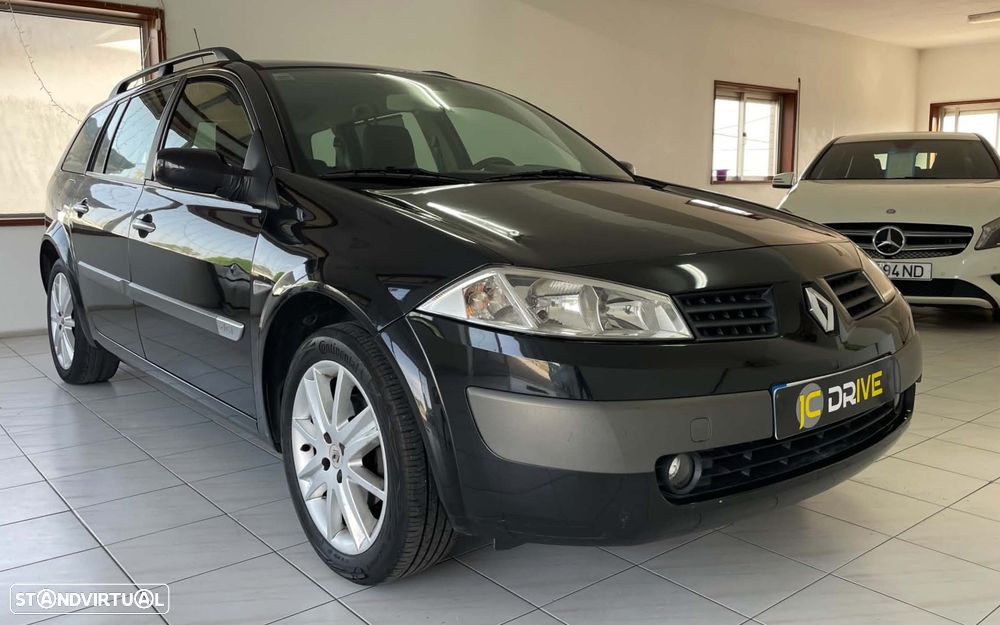 Renault Mégane Break 1.5 dCi Dynamique - 4