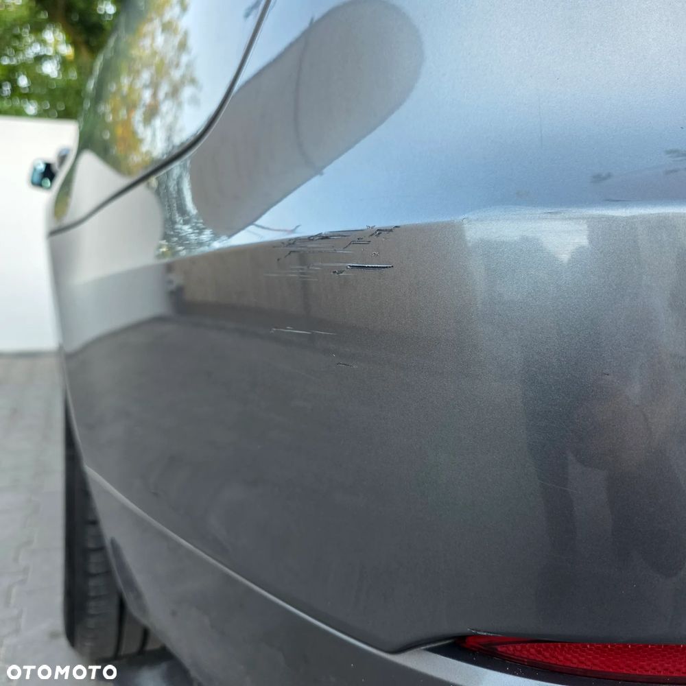 BMW Seria 5 - 12
