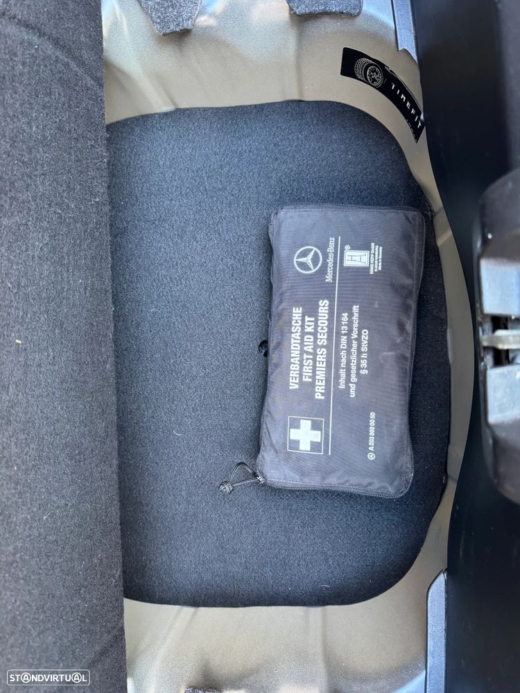 Mercedes-Benz SLK 200 - 28