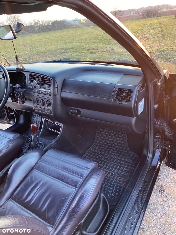 Volkswagen Golf - 27