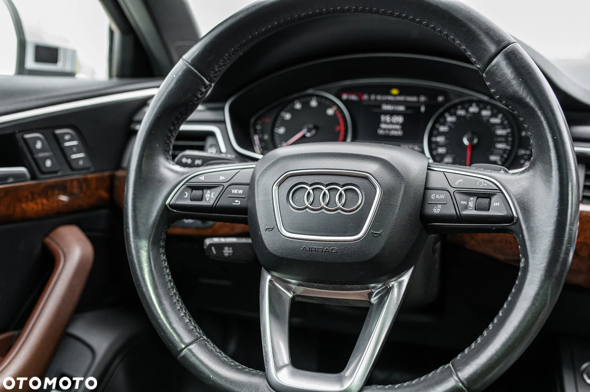 Audi A4 Allroad 2.0 TFSI Quattro S tronic - 10