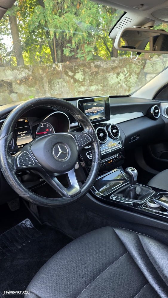 Mercedes-Benz C 200 - 11
