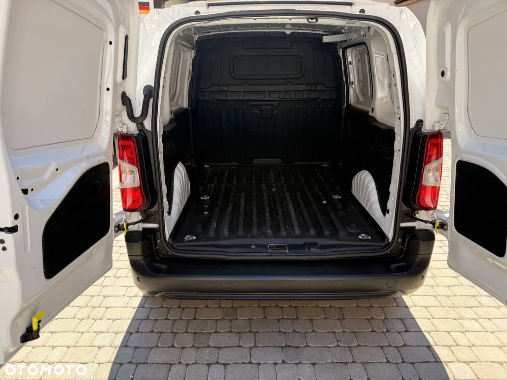 Peugeot PARTNER - 16