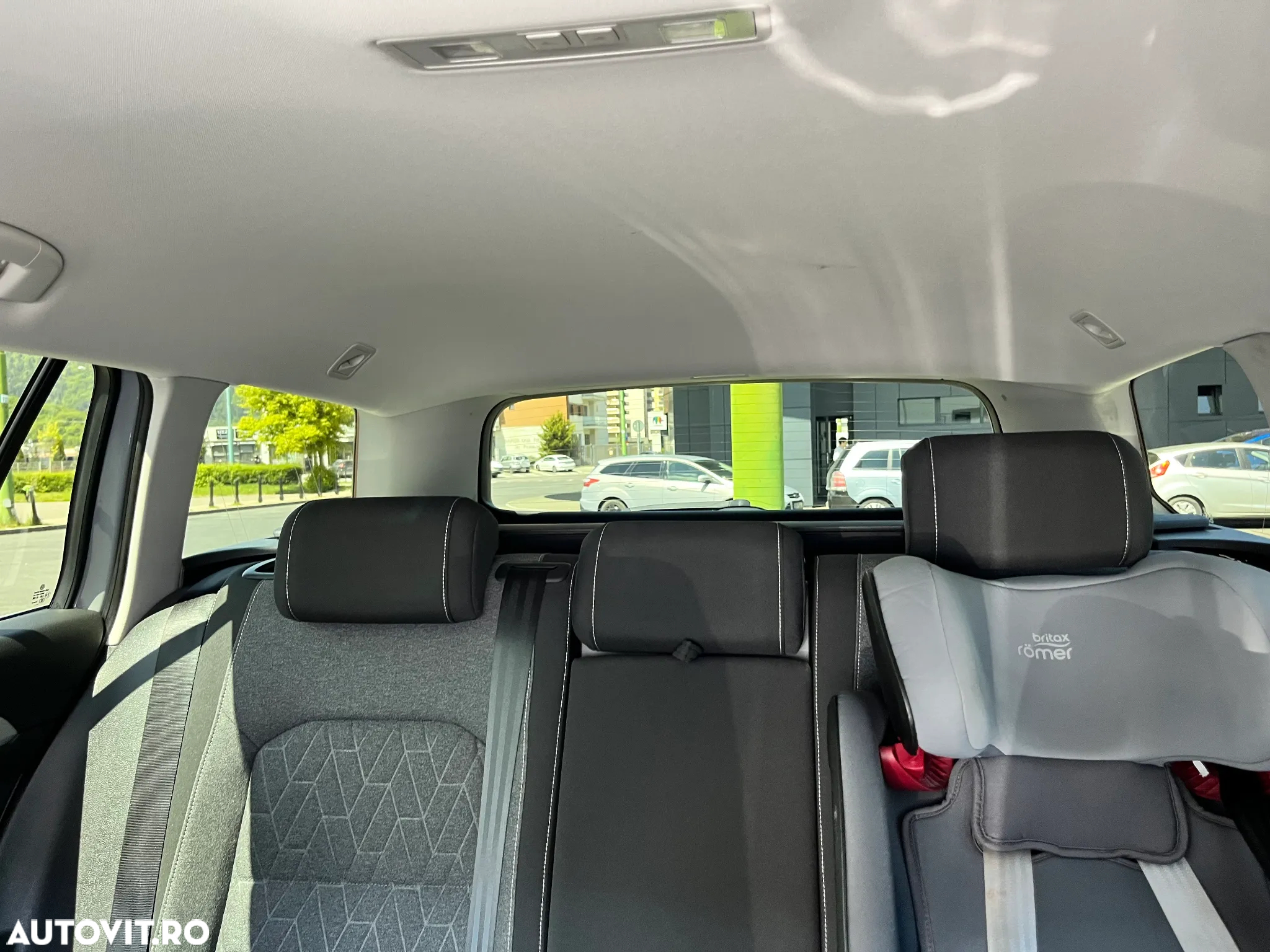 Volkswagen Passat Variant 2.0 TDI DSG Business - 25