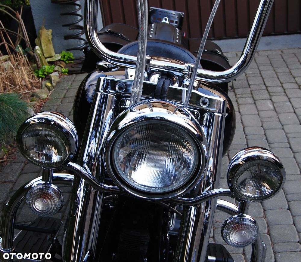 Yamaha Road Star - 24