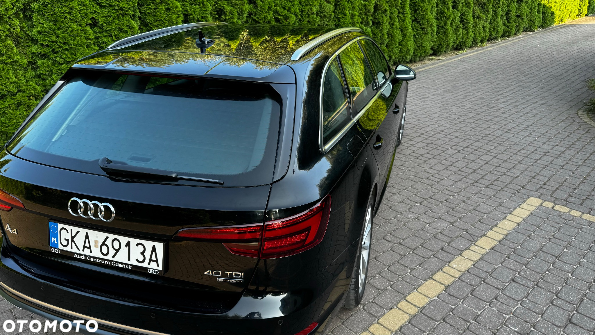 Audi A4 Avant 40 TDI quattro S tronic - 10