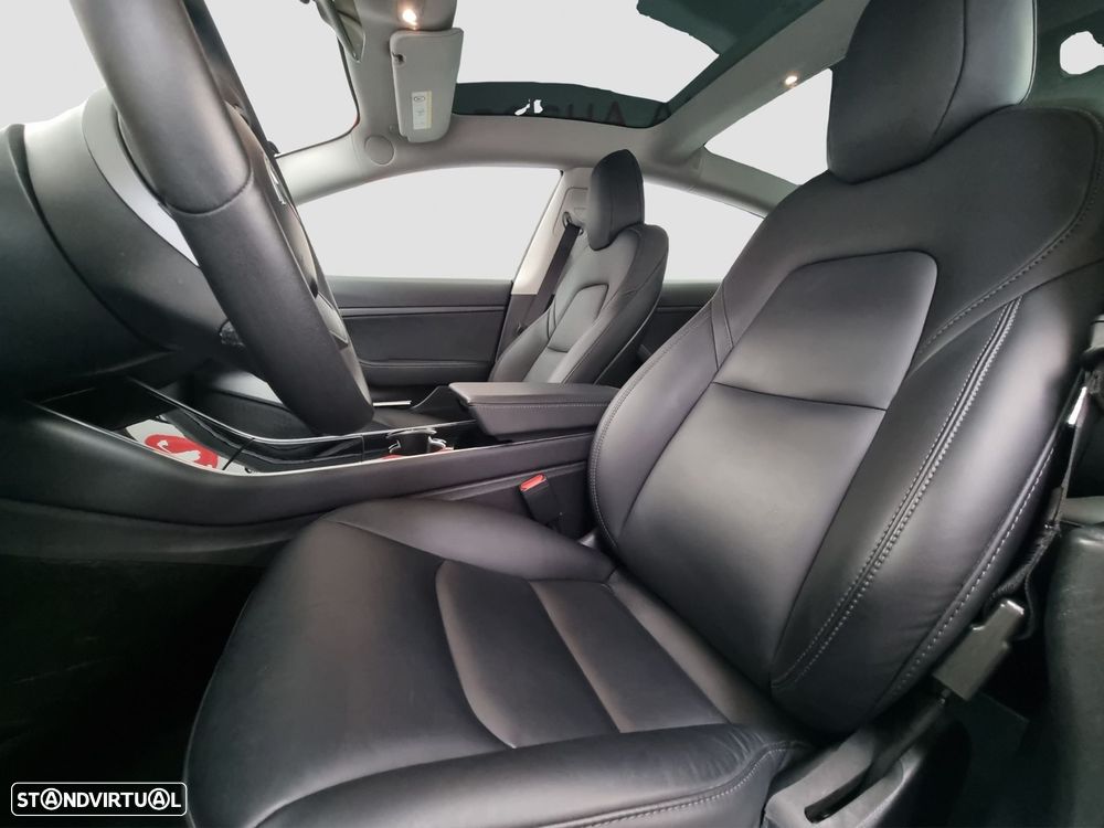 Tesla Model 3 Standard Range Plus RWD - 11