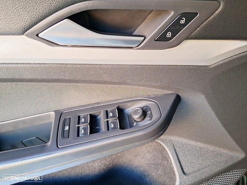 VW Golf Variant 2.0 TDi - 12