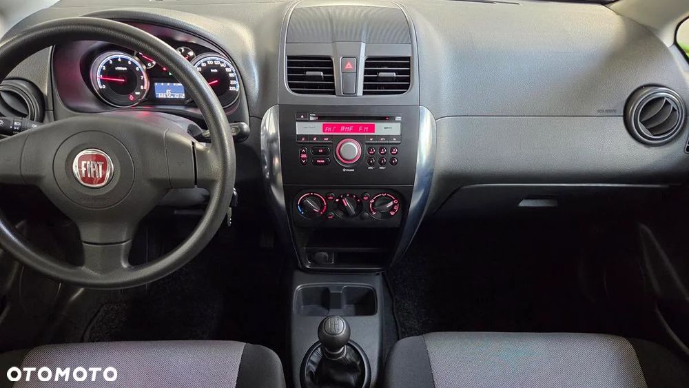 Fiat Sedici 1.6 16V 4x2 Pop - 13