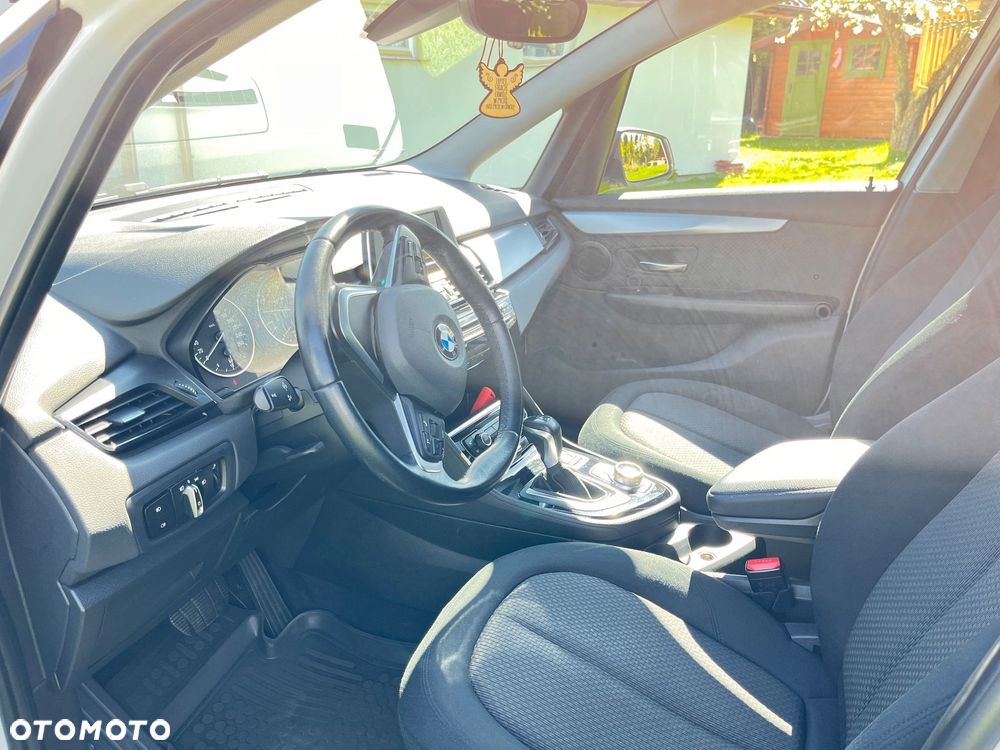 BMW Seria 2 218i - 15