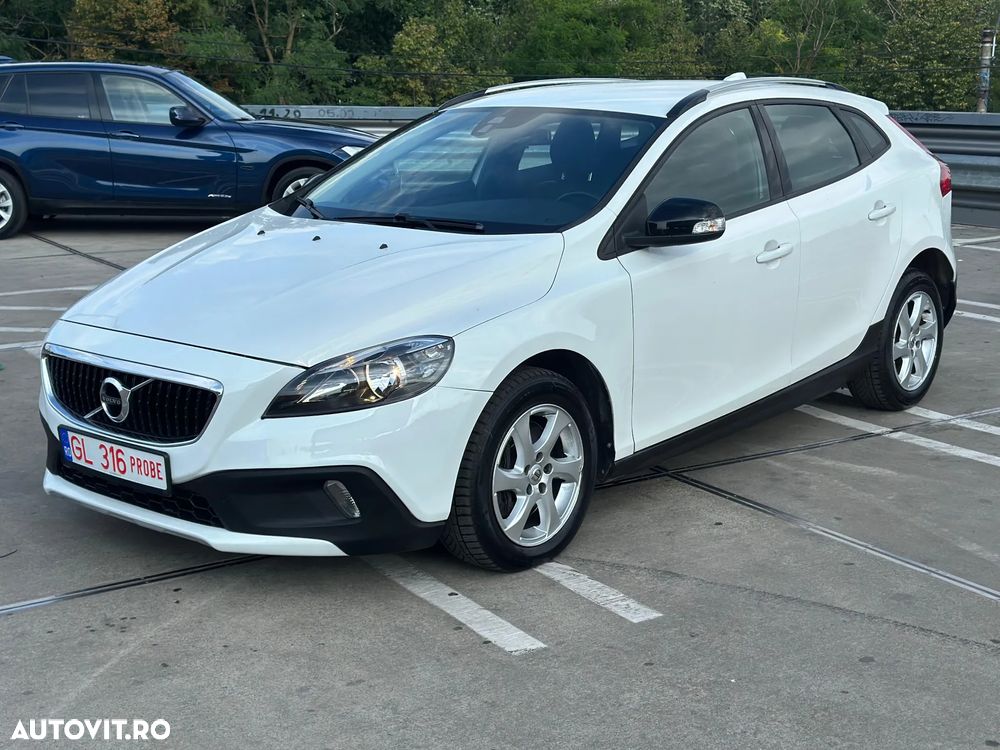 Volvo V40 Cross Country D2 Geartronic Kinetic - 2