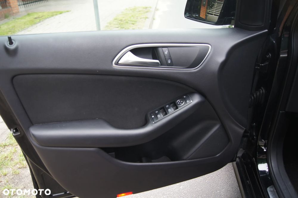 Mercedes-Benz Klasa B 180 CDI BlueEFFICIENCY Edition 1 - 9