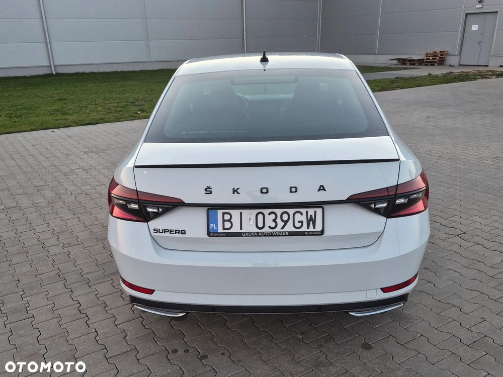 Skoda Superb 2.0 TSI Sportline DSG - 5
