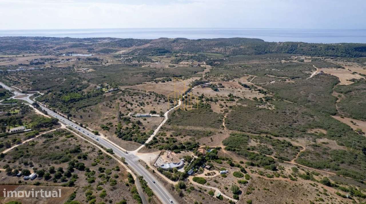 Quinta com Moradia, Espaço Comercial e 1,7 Hectares em Budens, Algarve - Grande imagem: 4/24