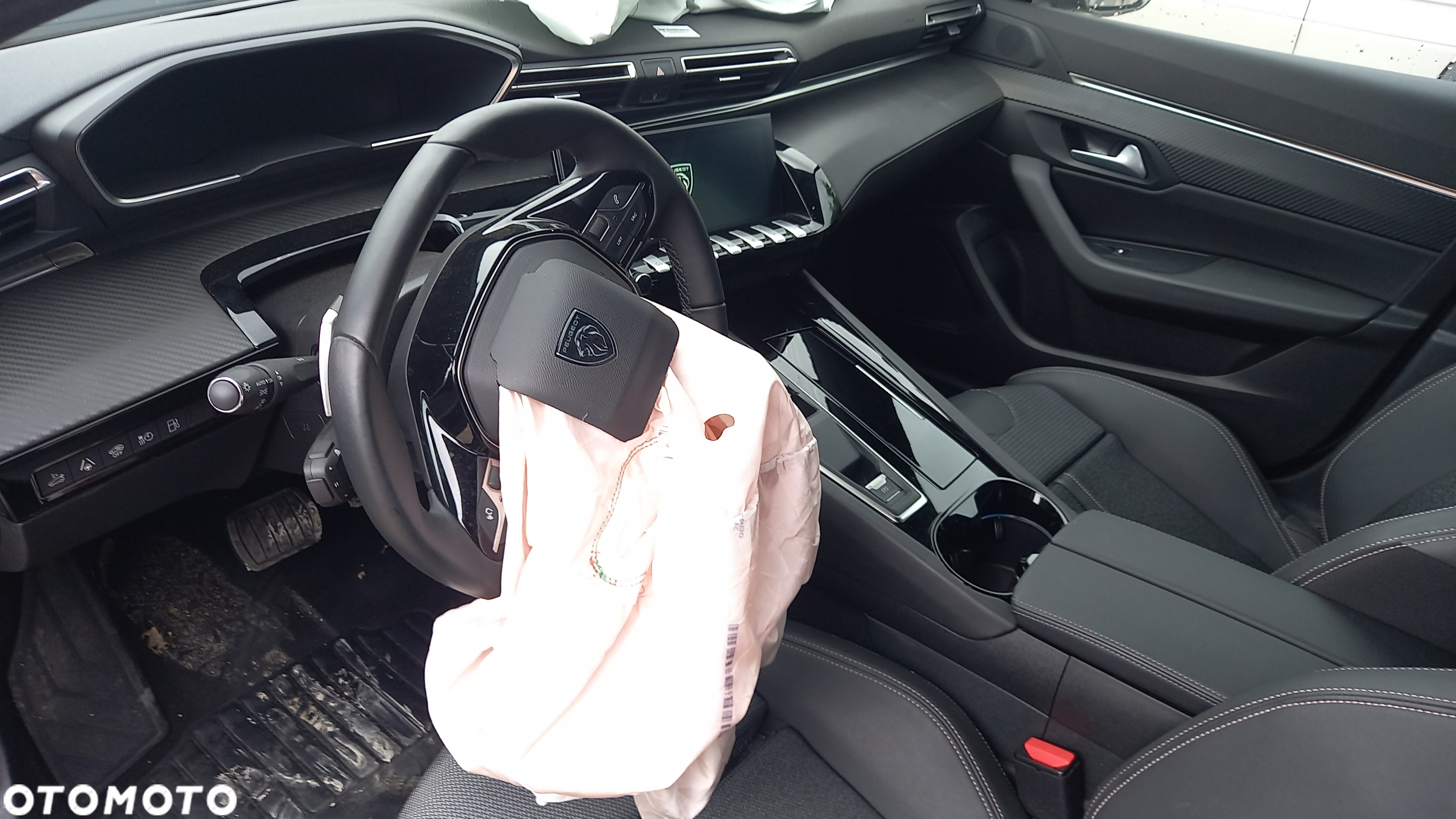 Peugeot 508 - 8