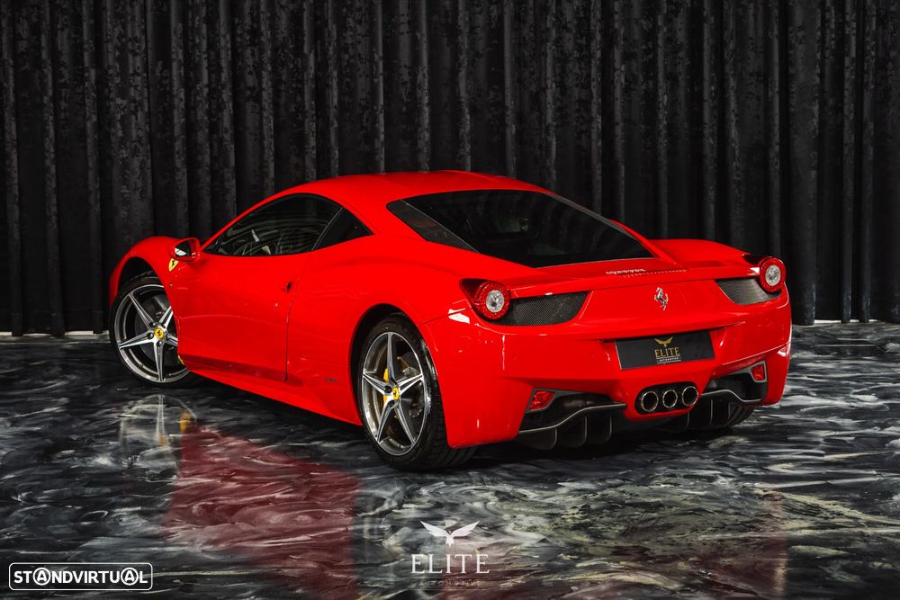 Ferrari 458 Italia - 9