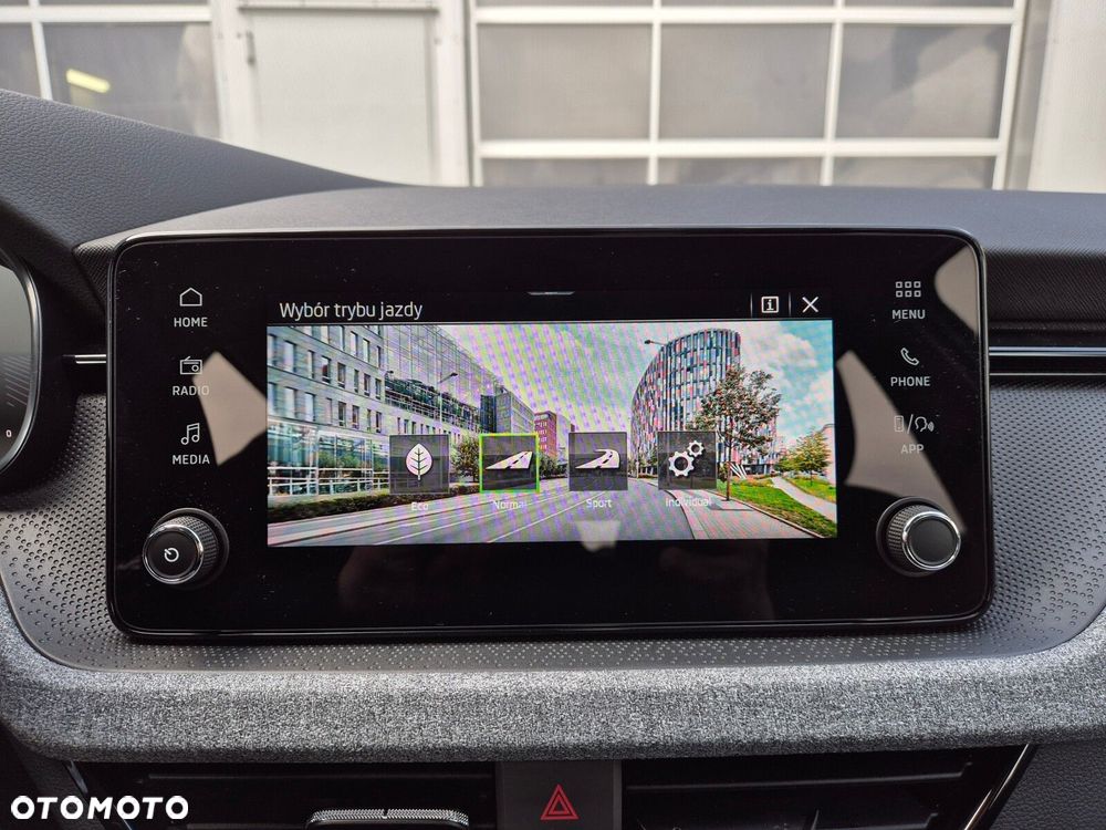 Skoda Kamiq 1.0 TSI Edition 130 DSG - 29