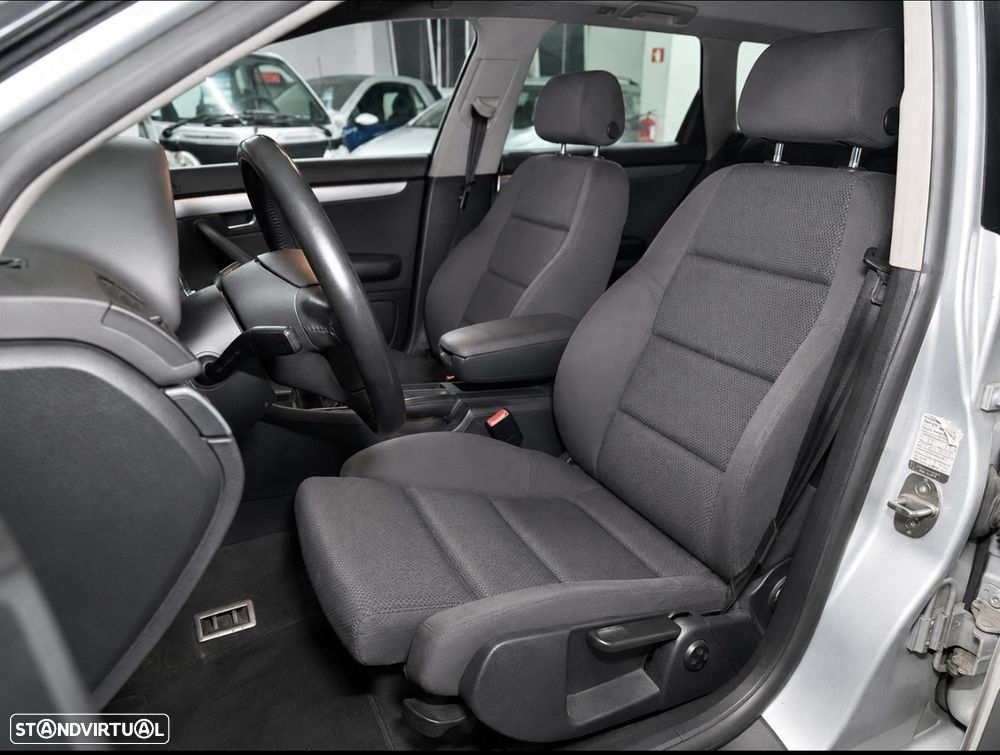 Audi A4 Avant 1.9 TDI M6 Sport - 11