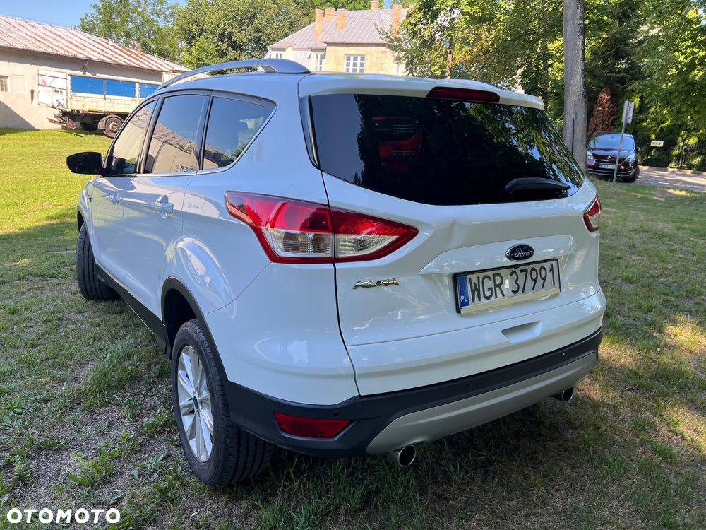 Ford Kuga - 8