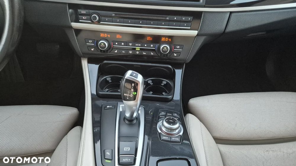 BMW Seria 5 520d - 9