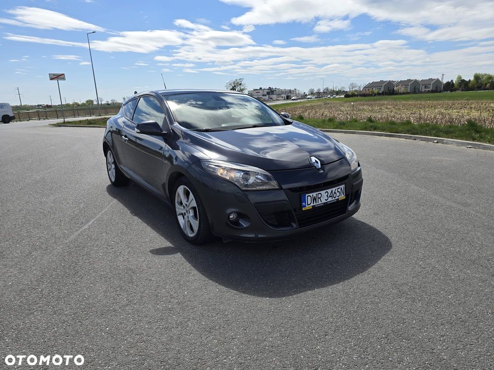 Renault Megane 1.9 dCi FAP Dynamique - 1