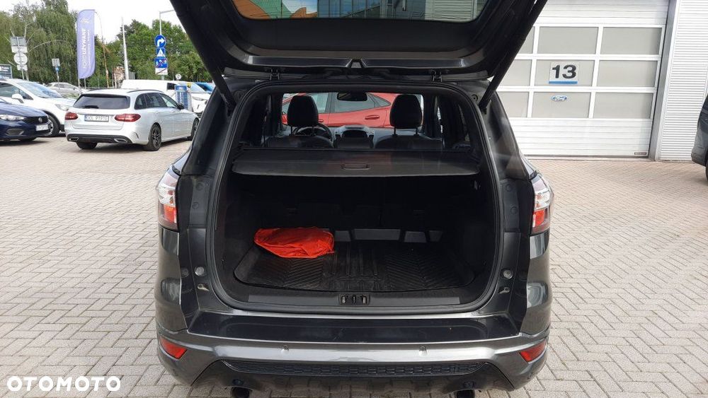 Ford Kuga - 18