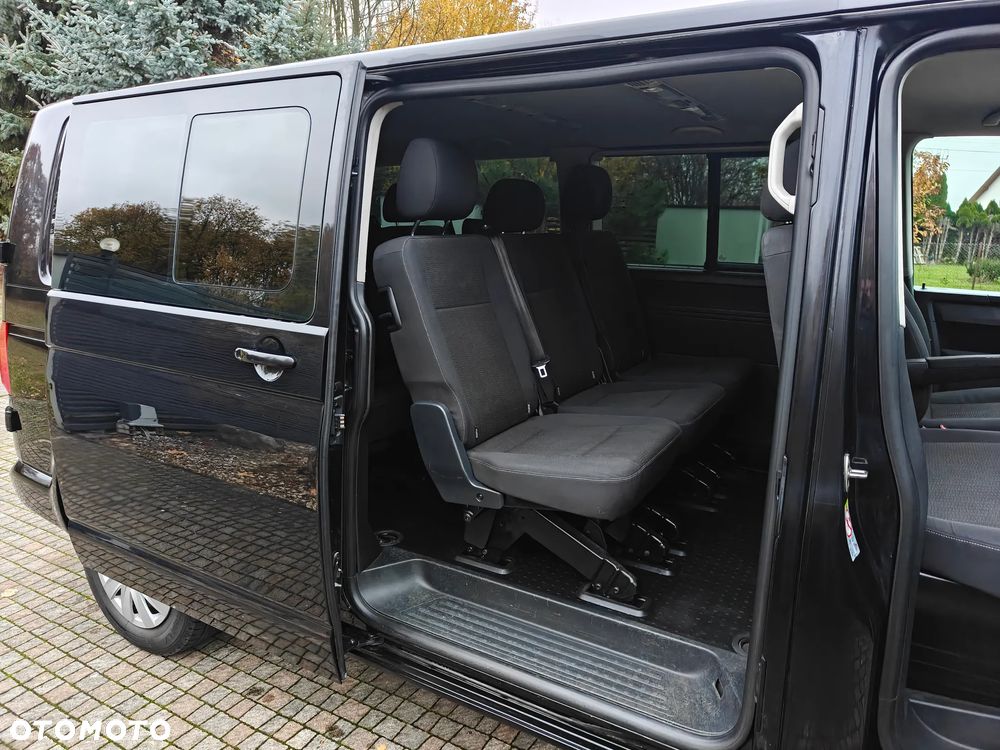 Volkswagen Caravelle 2.0 TDI L2 Highline 4Motion - 14
