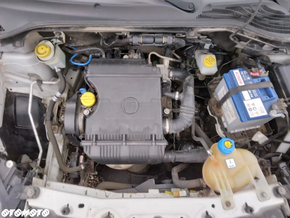 Fiat Doblo 1.4 16V Active - 15