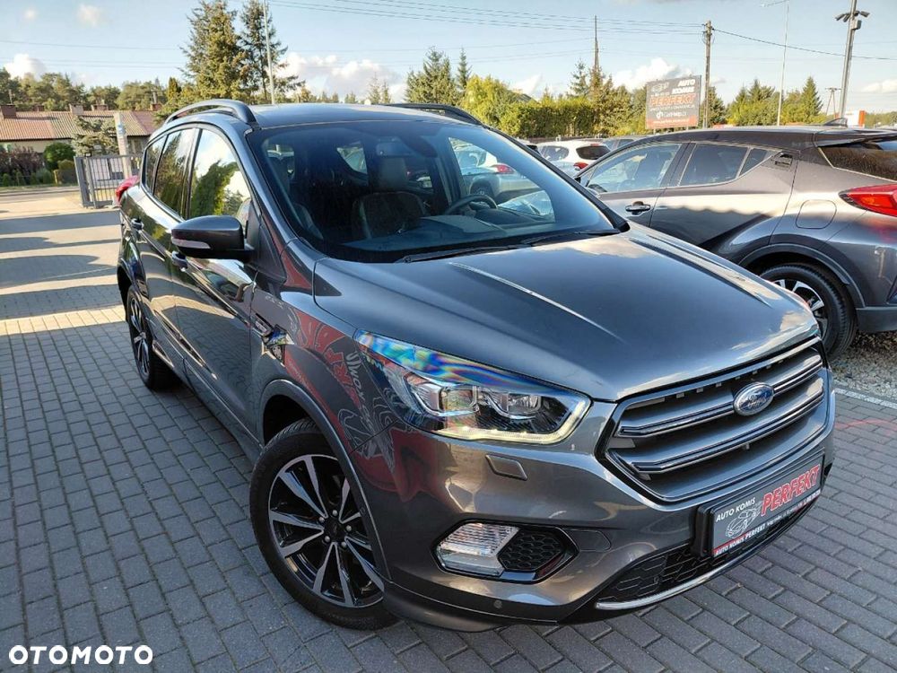 Ford Kuga - 4