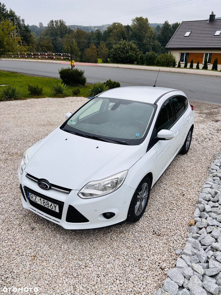 Ford Focus 1.6 TDCi DPF Champions Edition - 12