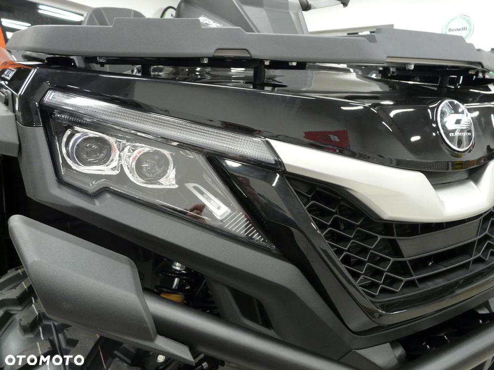 QJMOTOR SFA 1000 - 9