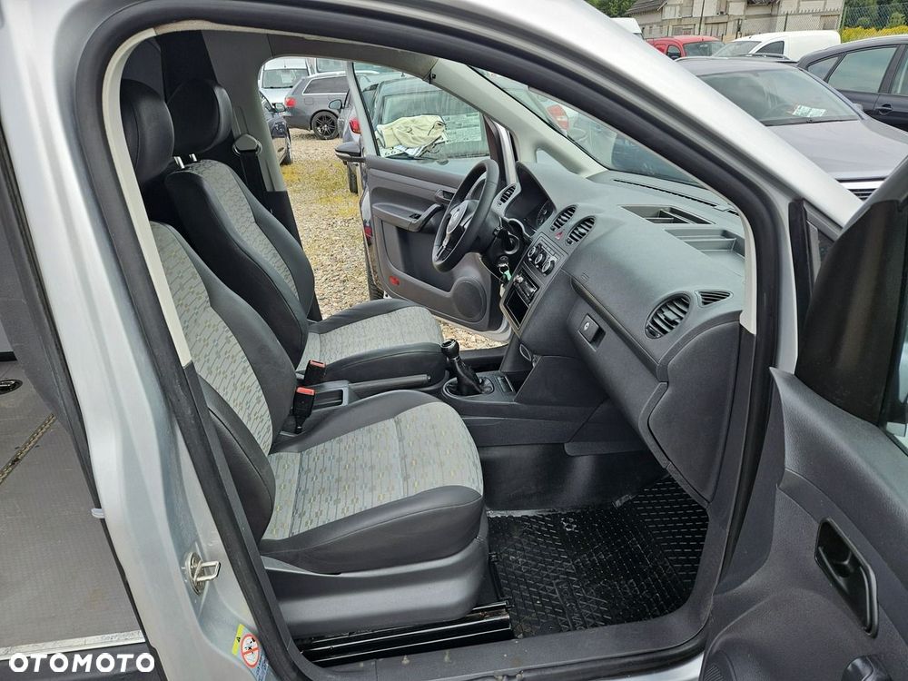 Volkswagen Caddy - 9