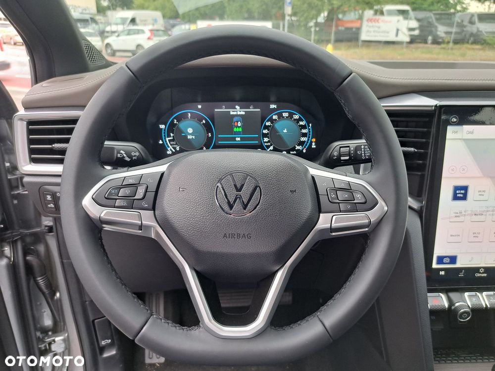 Volkswagen Amarok - 15